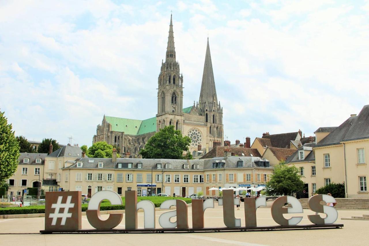 Les Clochers D'Or Chartres Exterior foto